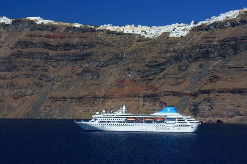 Crucero en Santorini